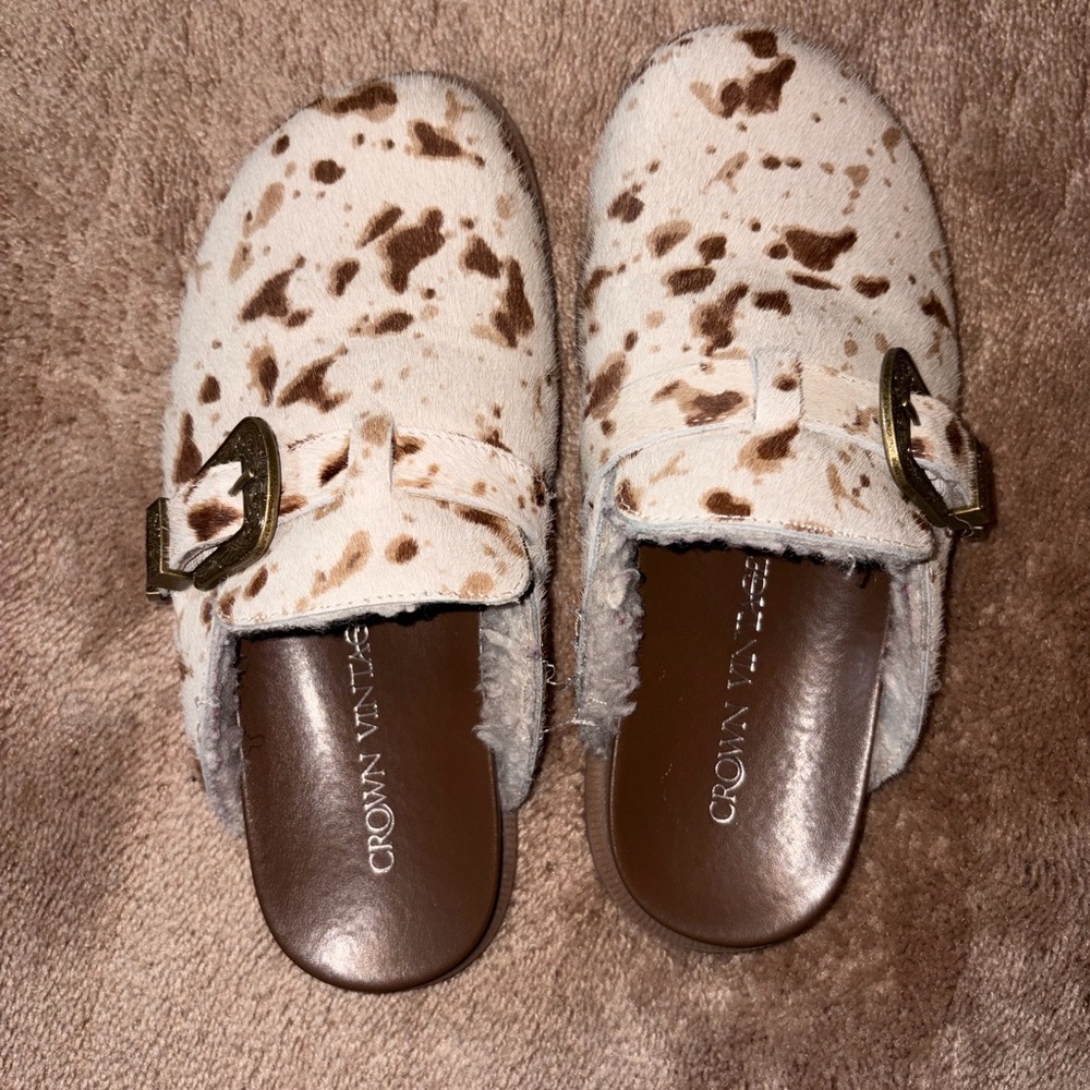 Crown Vintage Brown and Cream Buckle Mules